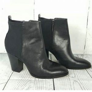 Donald J Pliner boots